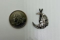Vintage Sterling Silver Pendant with Girl’s Face Hat Crescent Moon Silhouette