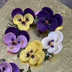 Vintage 1940s 1950s Handmade Seashell Pansy Brooch Pin & Screw Back Earrings Set