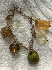 Vintage Boho Art Glass Charm Bracelet Gold Tone Wire Wrapped Amber Green Beads