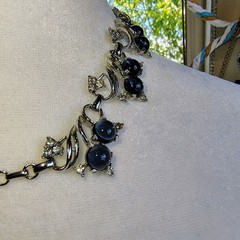 Vintage Blueberry Tutti Fruitti Cabochon & Clear Rhinetone Necklace Silver Toned