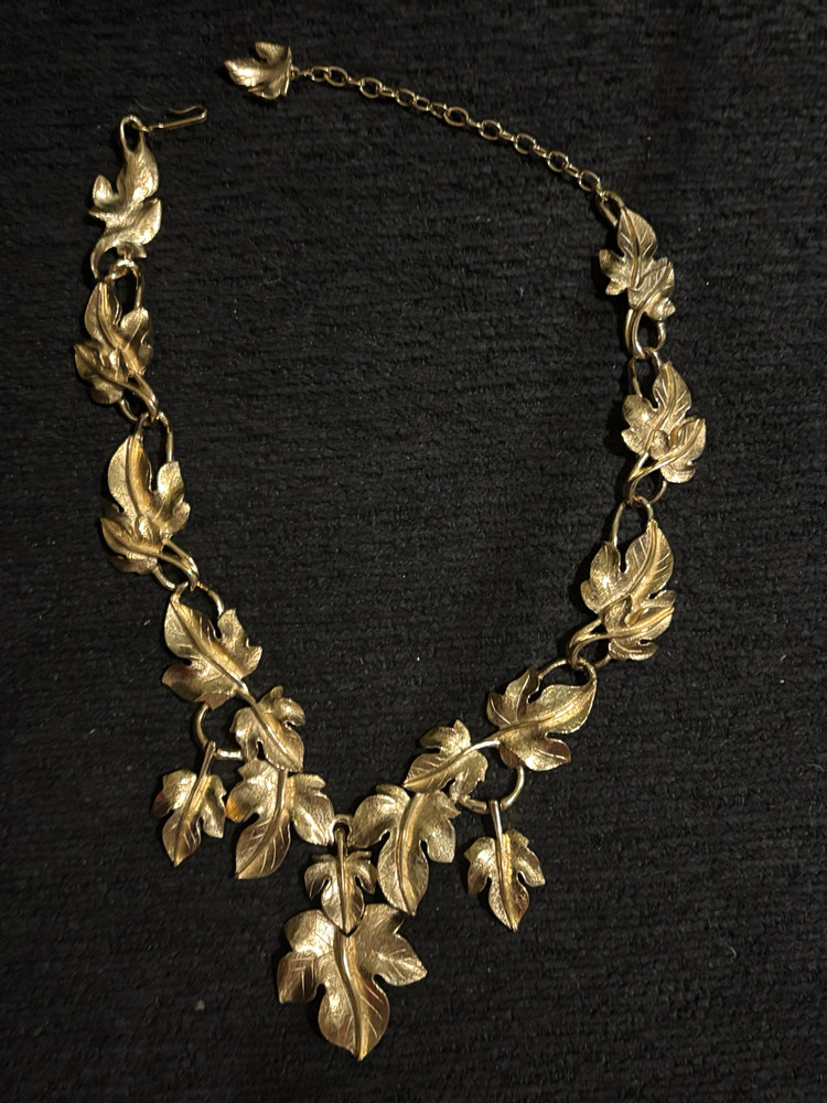 Vintage Trifari Kunio Matsumoto Choker Necklace Jewelry Leaves Leaf Signed Read!