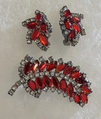 Vintage Red Rhinestone Brooch/pendant Clip Earrings Set Unsigned Mid Century