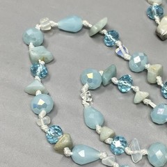 Designer Glass Stone Necklace Blue Chip Teardrop Round Surface Coated Knotted 38