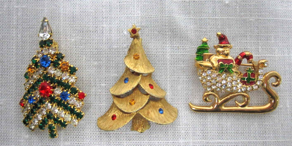 3 CHRISTMAS BROOCHES TREES + SLEIGH with RHINESTONES ~ SIGNED ROMAN & OTHERS