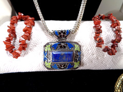 Chunky Mix Blue Red Rhinestone Figural Stone Necklace Bracelet 22 Pc Jewelry Lot