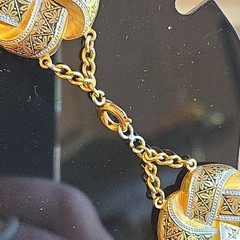 Vintage Damascene Style Link Bracelet Gold Silver Black Tones 8″ Lightweight