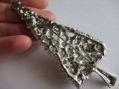 Vintage Rhinestone Christmas Tree brooch pin Large