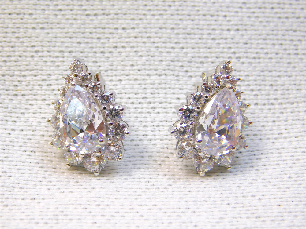 Gorgeous JTV Pear Shape Earrings Cubic Zirconia Stud W 925 7/8 in.