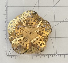 Vintage large Flower / filigree gold tone metal with faux pearl
