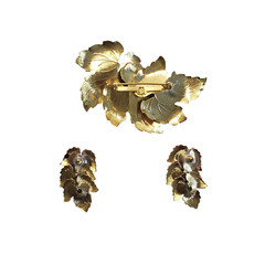 Vintage Autumn Leaves Trio Brooch Lapel Pin and Earrings Set Enamel Gold Tone