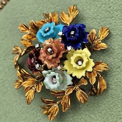 Vintage Italy 18K Gold Colorful Flower & Diamond Brooch KG Old Italian Jewelry
