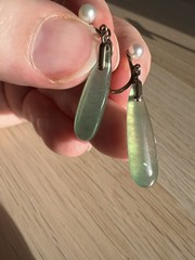 Vintage 10K Gold Jade & Pearl Drop Earrings 3.62g Screw Back Earrings