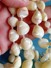 Vtg Balamuti Mother of Pearl Beaded Necklace &Small Spacer Beads 60g Pink Swirls