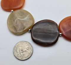 Autumn Tone Marbled Lucite Graduated Pebble Statement Necklace 36 in Vintage