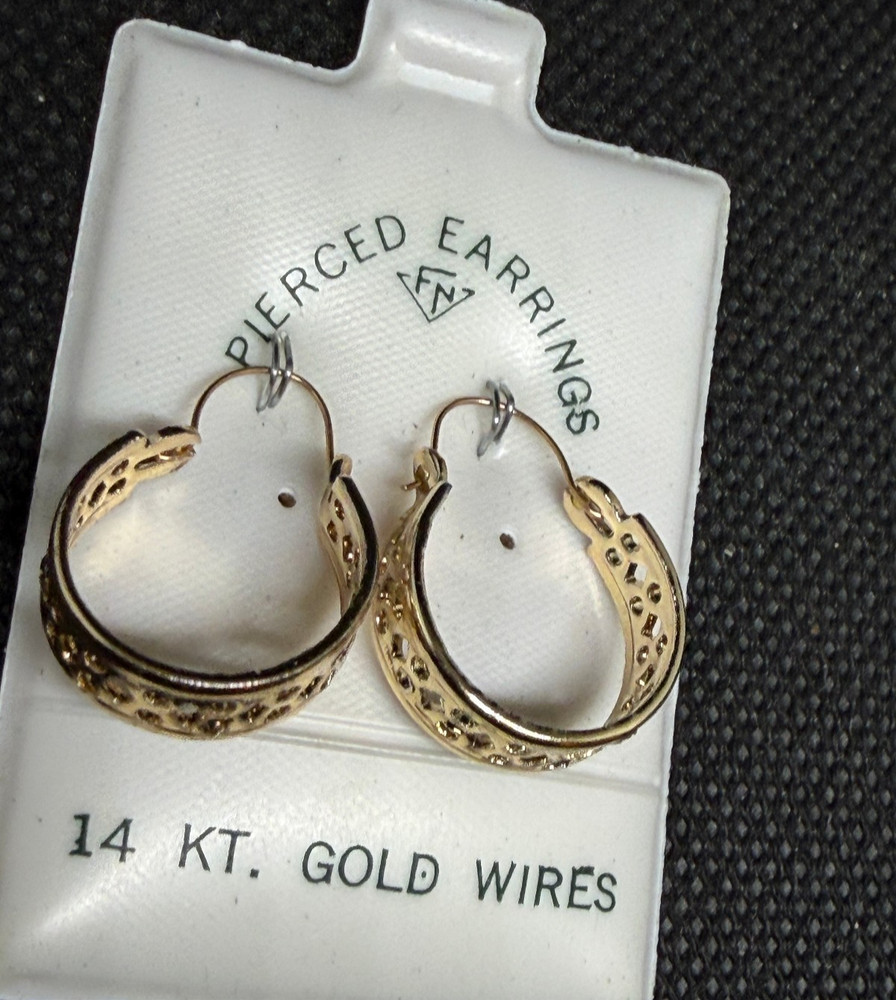 Vintage Solid 14kt Gold Earwire Gold Plated Hoop Earrings 1.9g NOS