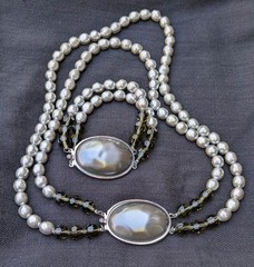 Vintage YSL Yves Saint Laurent Faux Baroque Pearl Necklace & Bracelet Set C46
