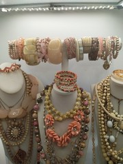 Peaches & Cream Gold Tone Jewelry. All Wearable. Some Branded. 96 PCs Lot #165
