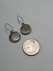 Vintage Delft Blue Porcelain Silver Tone Round Kidney Wire Dangle Earrings
