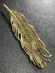 Vintage 3.1” Feather Heart Gold Tone Metal Brooch Pin