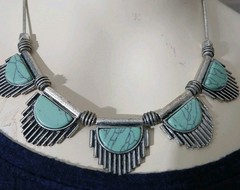 Woman’s Beaded Shield Fan Necklace Southwestern Fringe Green Faux Turquoise