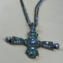 Vintage Silver/Black Tone & Blue Rhinestone Cross Pendant Chain Necklace 17″ 51g