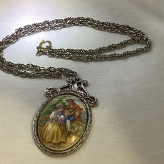 Large Beautiful Vintage LIMOGES FRANCE Cameo Necklace Courting Couple Porcelain