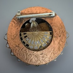 Vintage Mixed Metals Brooch Copper And Brass Flower 1-1/2 In Round