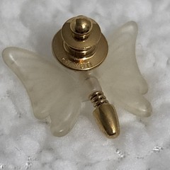 Lot Of 3 Vintage Lucite & Metal Avon Brooches Pins Turtle Dragonfly & Butterfly