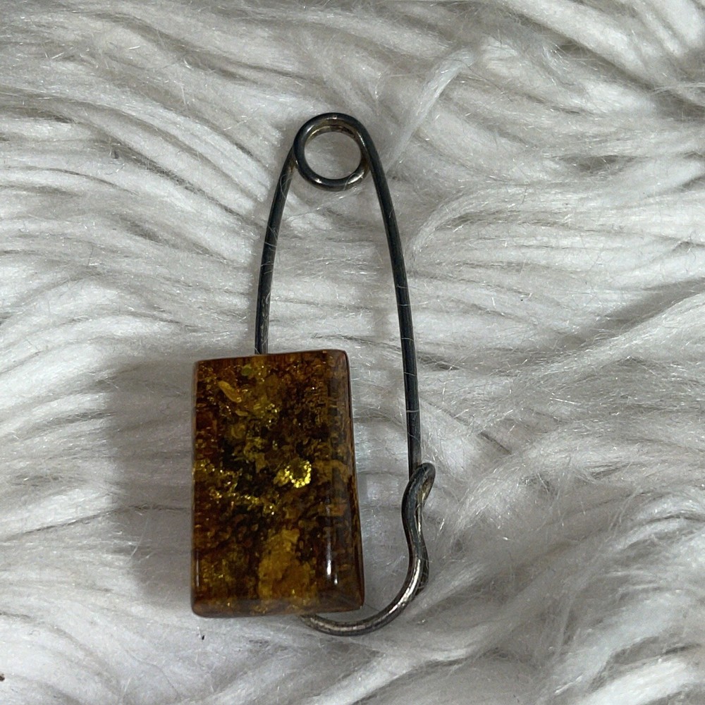 Vintage Antique Genuine Baltic Amber Brooch