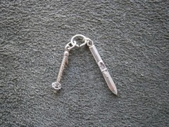 Single Snow Ski & Pole Vintage 925 Sterling Silver Bracelet Charm Pendant
