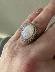 Vintage Opalescent Moonstone Dome Crystal Cocktail Silver Tone Ring – Size 7