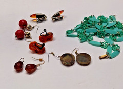Nice Group Of Vintage Plastic Jewelry Carved Marbled Bakelite Earrings & Others