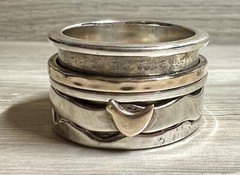 Vintage Designer (AIL) Sterling Silver & Gold Bird Wide Spinner Ring, Size 10