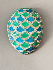 Vintage MARVELLA Blue & Green Enamel Bracelet, Brooch & Earring Set!