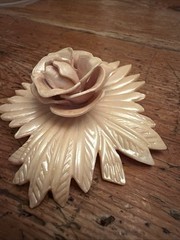 Vintage Hand Carved Ivory Celluloid Plastic Rose Flower Brooch Pin Dusty Rose