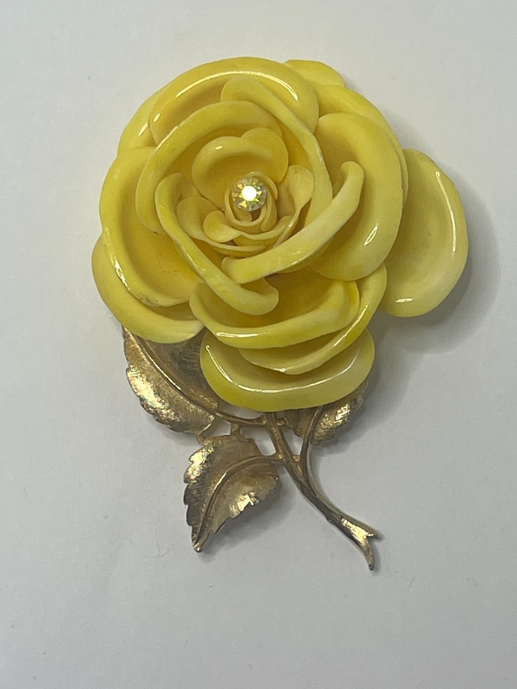 ‘Your Choice’ Vintage Brooch Pins Trifari, Park Lane, Germany ++ Unmarked