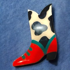 Cowboy Boot Brooch Figural Western Style Enamel Resin Pin Vintage Novelty