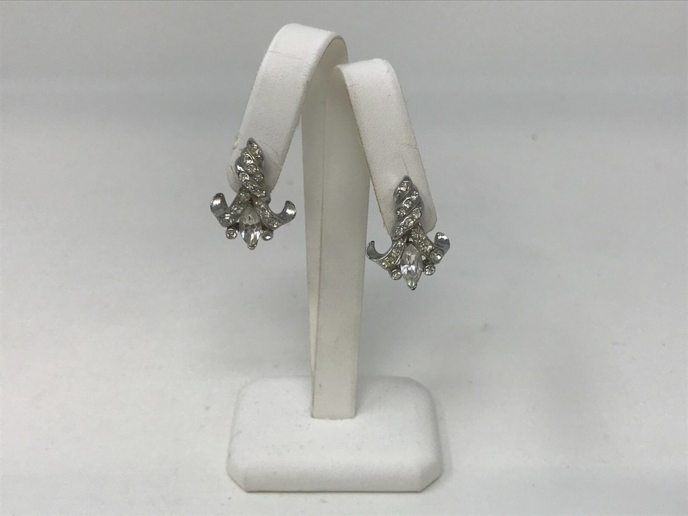 Coro Vintage Clear Crystal Twist Back Clip-on Earrings