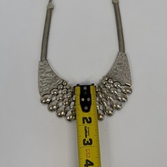 Vintage Silver Tone Brutalist Bib Statement Necklace Hammered Herringbone