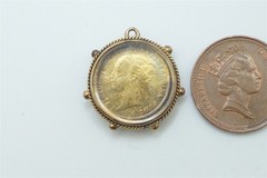 ANTIQUE ENGLISH 9K GOLD ENAMELLED VICTORIA GROAT 4d COIN FOB CHARM c1837