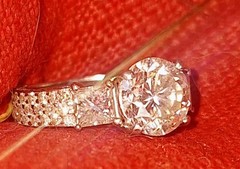 Vintage Lady’s 2.85ct Natural Diamond 5.35 TCW Platinum 900 Engagement Ring