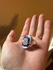 Signed Vtg Sterling Silver Native American Oscar Betz Glass Coral Ring Sz 11.75