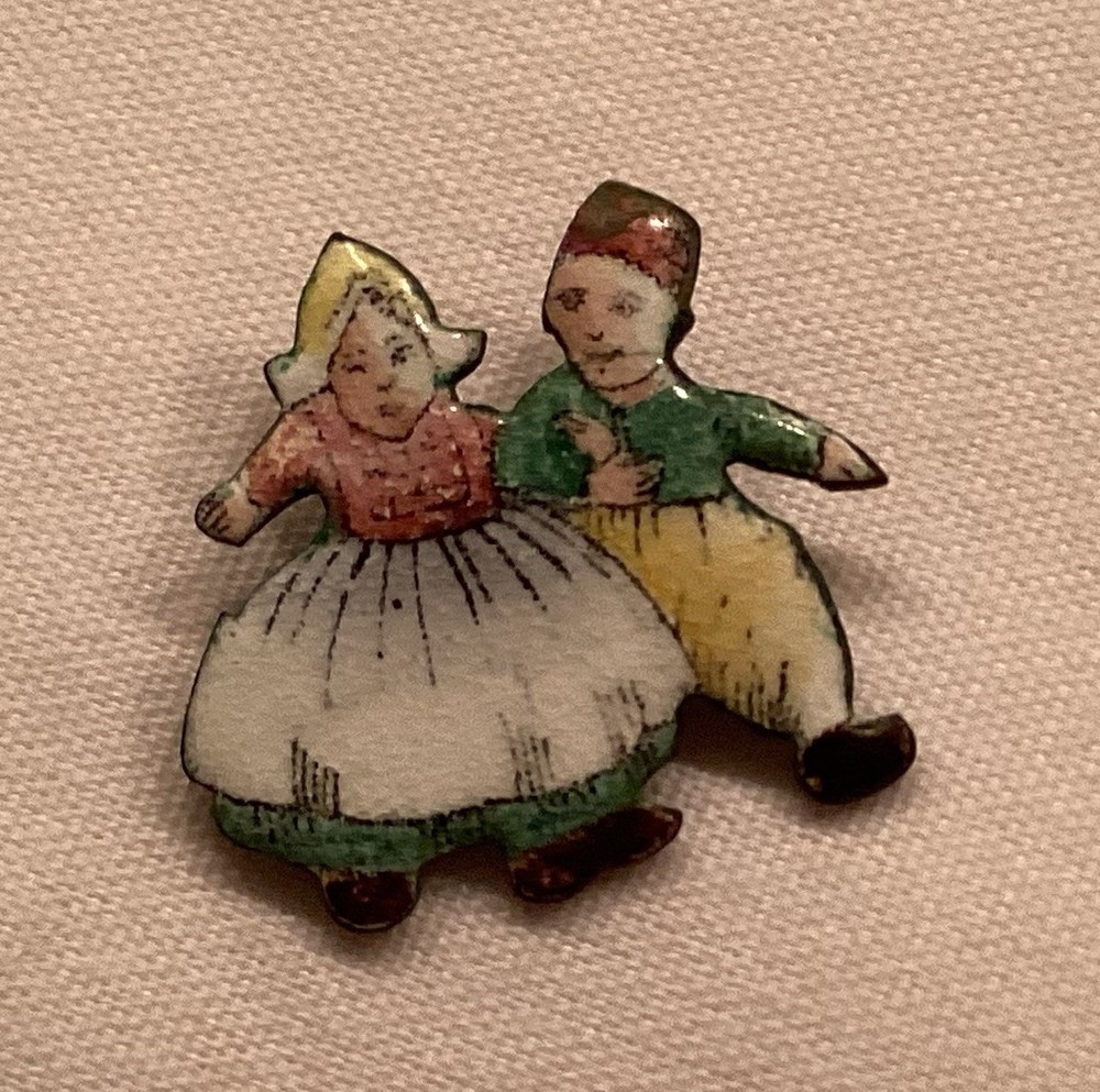 Vintage Enameled Pin Brass Dutch Couple Dancing Made In Czechoslovakia