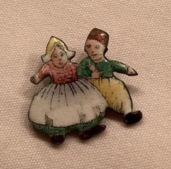 Vintage Enameled Pin Brass Dutch Couple Dancing Made In Czechoslovakia