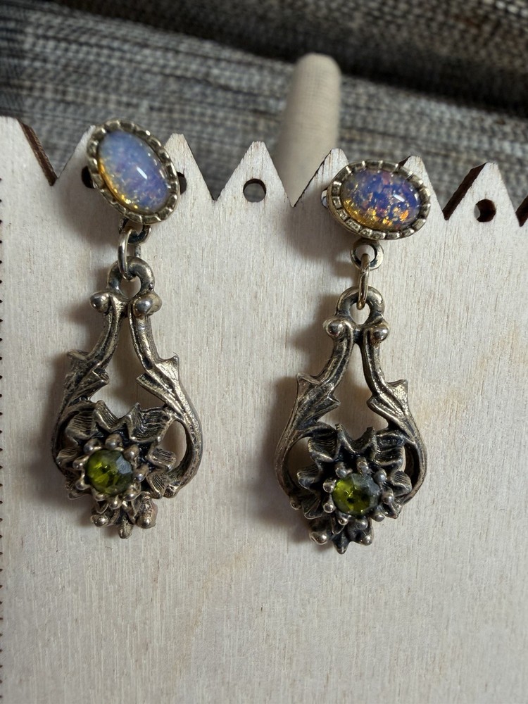 1974 Sarah Coventry Contessa Earrings Faux Opal and Peridot