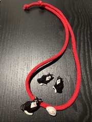 Vintage Flying Colors Hand painted Ceramic Cat & Mouse Necklace + Earrings!