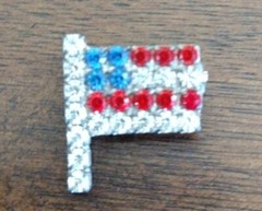 VINTAGE AMERICAN FLAG RHINESTONE PATRIOTIC PIN BROOCH SET