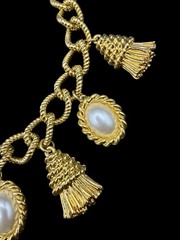 Vtg Anne Klein Chunky Gold Plated Faux Pearl & Tassel Runway Statement Necklace