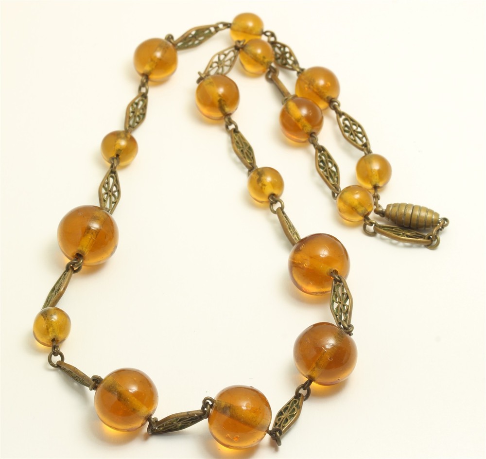 Vintage Art Deco Graduated Czech Amber Glass Bead Link Choker Necklace 17″