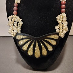 Vintage Lee Sands Mother Of Pearl Inlay with Beads Necklace 26in Statement Piece